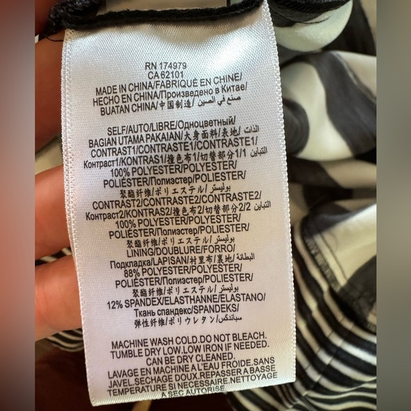 BCBGMAXAZRIA Costa Stripe Faux Wrap Dress M - Picture 8 of 14